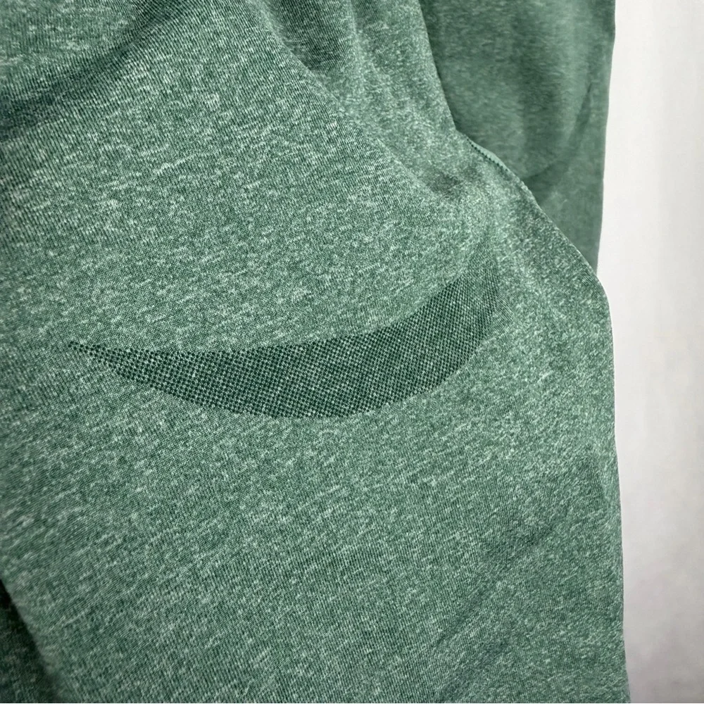 NVGTN Forest Green Seamless Leggings – Size Small - Picture 11 of 13